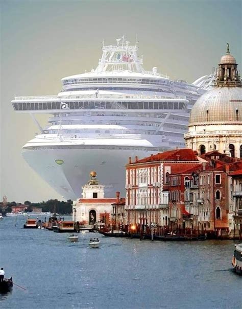 Giant Cruise Ship in Venice! | Venice italy travel, Cruise ship, Cruise