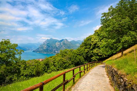 7 ways to explore Lake Iseo, the charming Italian lake no one talks ...