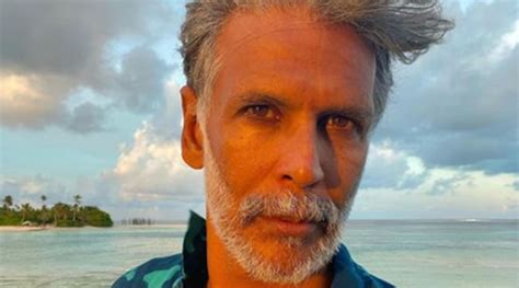 Milind Soman does these many pull-ups to set fitness goals: ‘Enough for ...