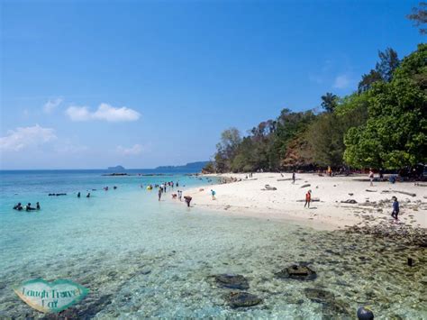 Beaches in Kota Kinabalu and island hopping - Laugh Travel Eat