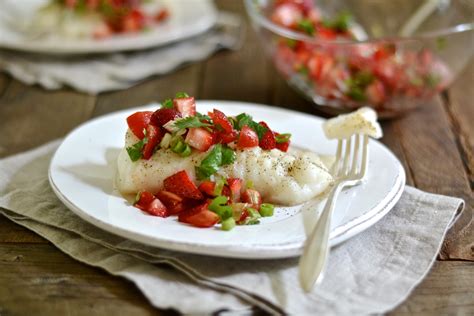 Broiled Fish with Fruit Salsa