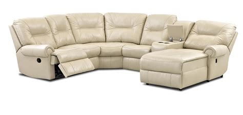 Klaussner Roadster Traditional Reclining Sectional Sofa | Value City ...