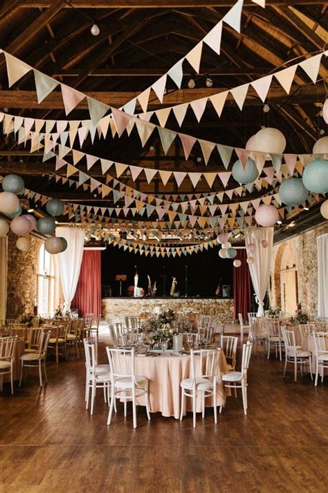 30 Unique Wedding Ideas with Bunting Details | Deer Pearl Flowers