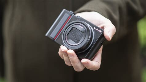 Panasonic Lumix ZS200 / TZ200 review | TechRadar