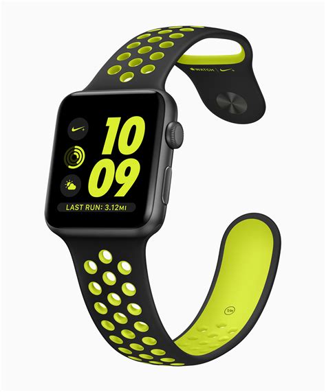 Apple Watch Nike+, the perfect running partner, arrives Friday, October 28 - Apple