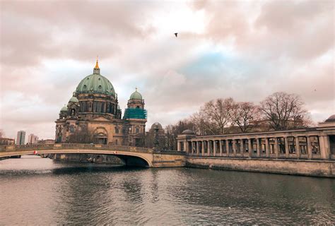 Berlin Wall Bike Tour: A (FREE) Self-Guided Itinerary