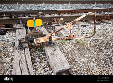 Railroad switch hi-res stock photography and images - Alamy