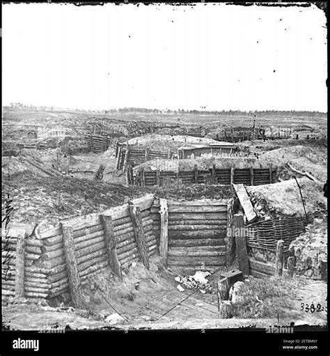 Petersburg, Va. Confederate fortifications with chevaux-de-frise beyond ...