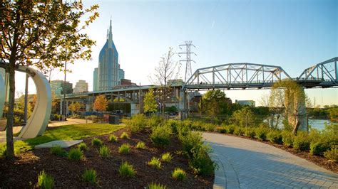 Vacation Homes near Riverfront Park, Downtown Nashville: House Rentals ...