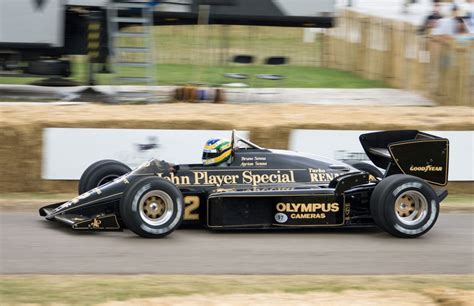 Lotus 97T Renault V6 Turbo F1 race car driven by Ayrton Senna in 1985, part 1985 | Vehicles