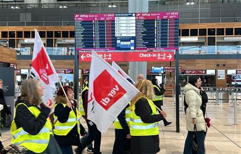 Strike at Frankfurt Airport causes Vietnam Airlines and Bamboo Airways to postpone flights ...