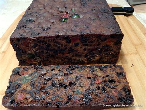 Dark Fruitcake - My Island Bistro Kitchen Fruit Cake Christmas, Christmas Baking, Christmas Food ...