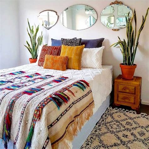 55 Totally Inspiring Bohemian Apartment Decor On A Budget – HOMYSTYLE