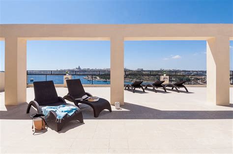 SLIEMA HOTEL BY ST HOTELS $95 ($̶1̶1̶2̶) - Updated 2022 Prices ...