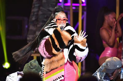 Cardi B Performs Bodak Yellow at BET Hip Hop Awards in VIDEO | Time