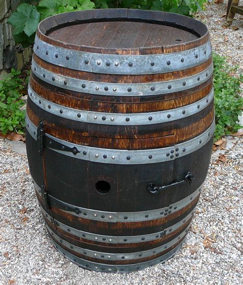 Wine Barrel DIY Fire Pit Closed