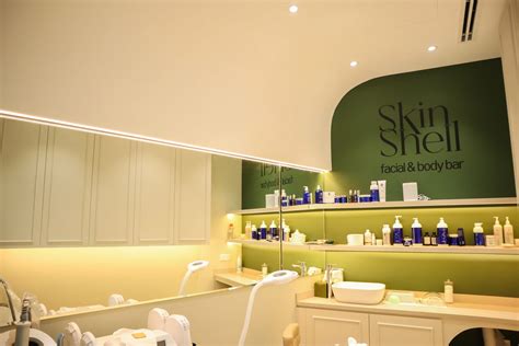 SKIN SHELL SALON - Falcon Interior