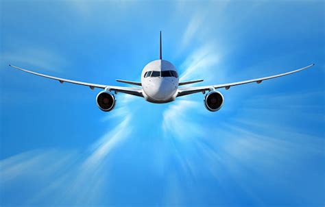 Best Airplane Front View Stock Photos, Pictures & Royalty-Free Images ...