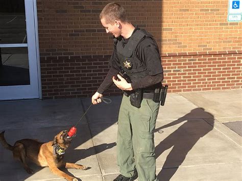 Van Buren County Sheriff's Department goes to the dogs - Southern Standard