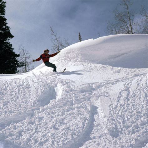 Bouton - SNOWBOARDING IN SOUTHERN VERMONT: FROM BURTON TO THE U.S. OPEN