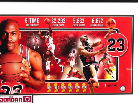 Lot - UPPER DECK MICHAEL JORDAN CAREER STATS FRAMED PRINT