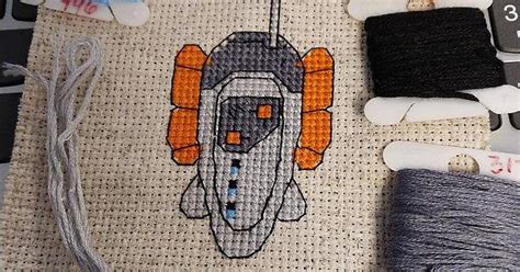 [NO SPOILERS] I always mark my bases with a beacon, so I stitched one for my home. : r/subnautica