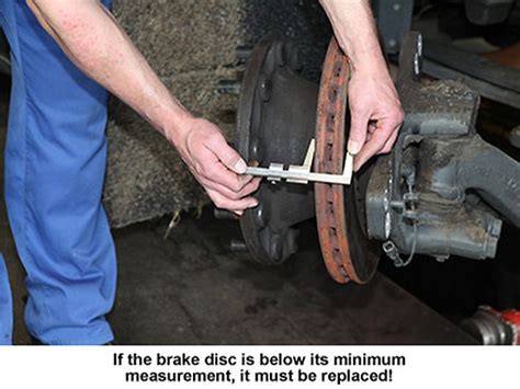 Replacing the Brake Disc on a HCV - ZF Aftermarket