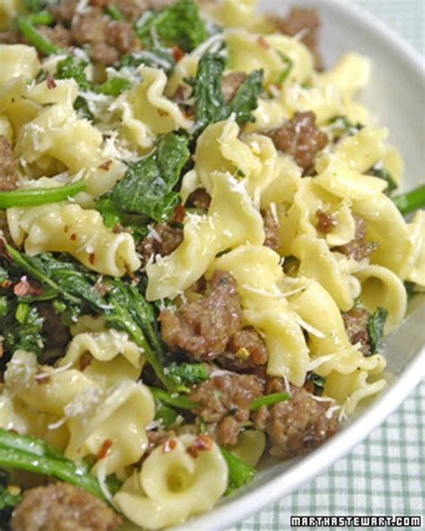 Pasta with Broccoli Rabe and Sausage | Sausage pasta recipes, Broccoli rabe and sausage, Pasta ...