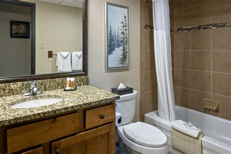 Rooms and Suites - Beaver Run Resort and Conference Center