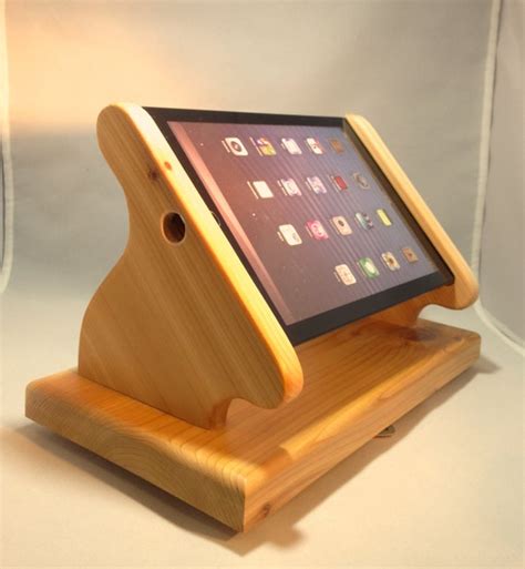 Cedar Wood iPad Mini Stand with Swivel Base for by WOODESIGNERS