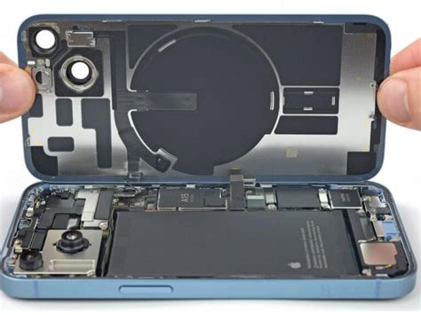 Apple's iPhone 14's repairability is a good sign of things to come ...