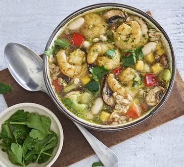 Shrimp and Vegetable Bean Soup with Pesto | Stop and Shop