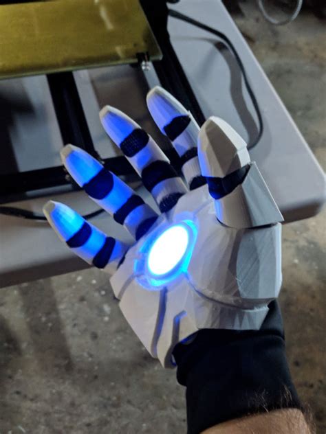 Easy 3D Printed Iron Man Glove : 8 Steps (with Pictures) - Instructables