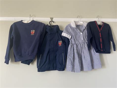 Ryde School uniform (4 - 5 year old girl) - Sandown - Expired | Wightbay