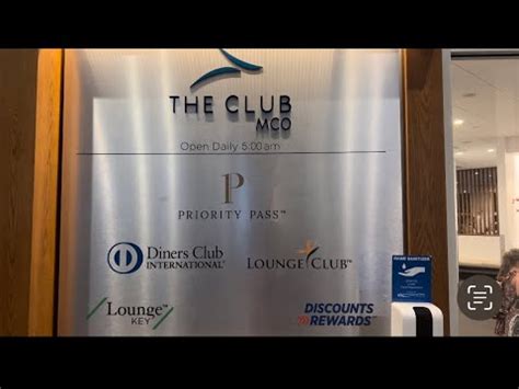 ORLANDO INTERNATIONAL AIRPORT LOUNGE (priority pass) - YouTube