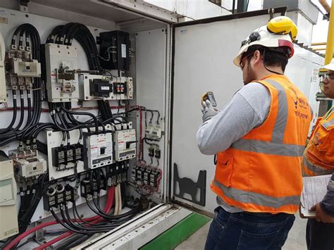 Mantenimientos de Instalaciones Eléctricas - Bafer SAC