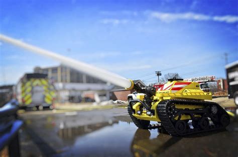 Autonomous Fire Fighter Robots importance, types and uses | Science online