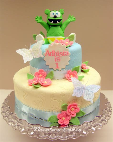 Confections, Cakes & Creations!: Gummy Bear 1st Birthday Cake