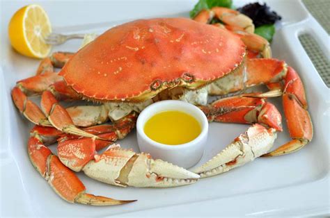 How To Cook and Clean A Dungeness Crab - Former Chef