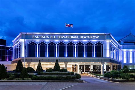 Radisson Blu Edwardian Heathrow Hotel & Conference Centre, London ...