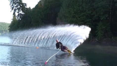 How to Slalom Course Water ski: FM Tech Series Core Connected Slalom ...