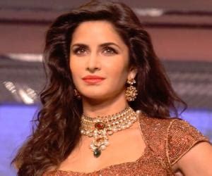 Katrina Kaif Biography - Facts, Childhood, Family Life & Achievements