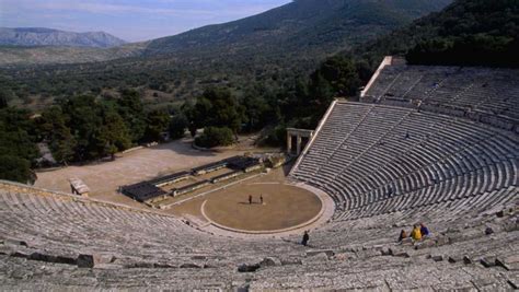 Unraveling The Acoustics Of Ancient Amphitheaters | Evolving Science