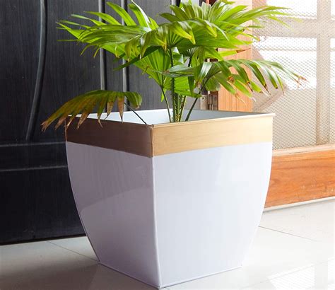 Buy Outdoor Set Of 2 Midland Balcony Patio Plant Pot (White, 12 Inch ...