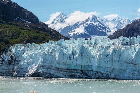 Scenic view of Margerie Glacier and Fairweather Mountains, Tarr Inlet ...