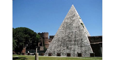 The Pyramid of Cestius: Why Would a Roman Nobleman Construct a Pyramid Tomb? | Ancient Origins