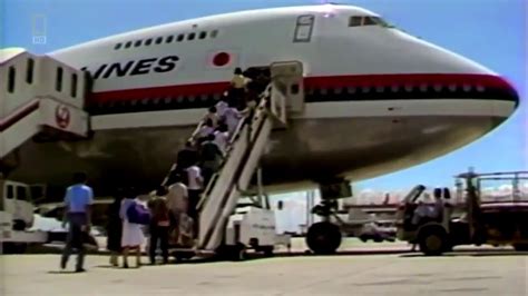 The Deadliest Aviation Accident Japan Airlines JAL Flight 123 August 12, 1985 - YouTube