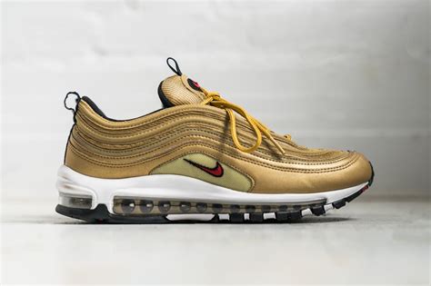 Sneaker Review: Nike Air Max 97 in Metallic Gold | HYPEBAE