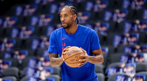 Kawhi Leonard, Clippers Agree to Contract Extension - Sports Illustrated