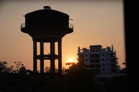 Morning 📍 Kandivali station : r/mumbai